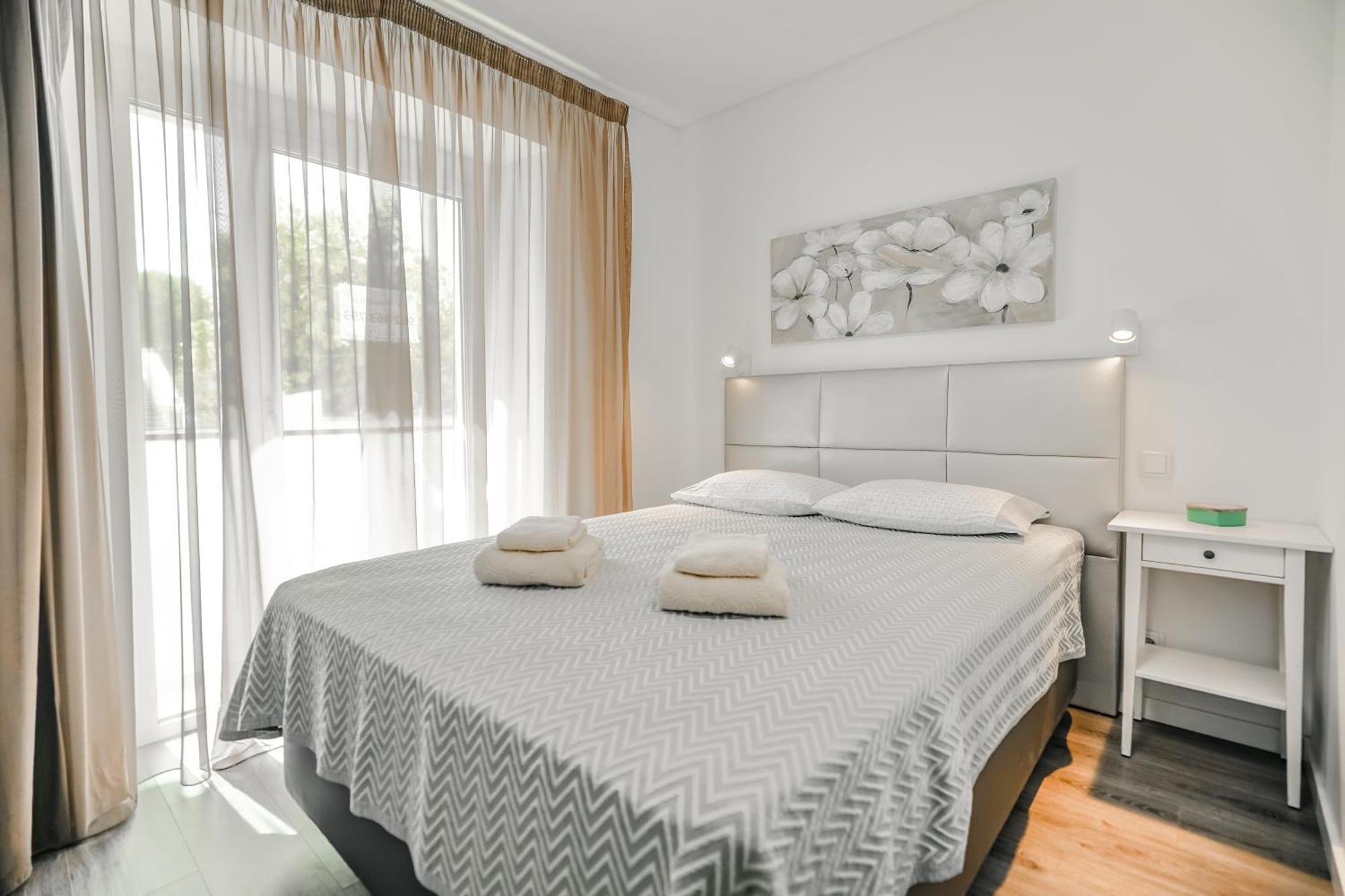 Casa Dos Terracos Apartamentos サン・マルティーニョ・ド・ポルト エクステリア 写真
