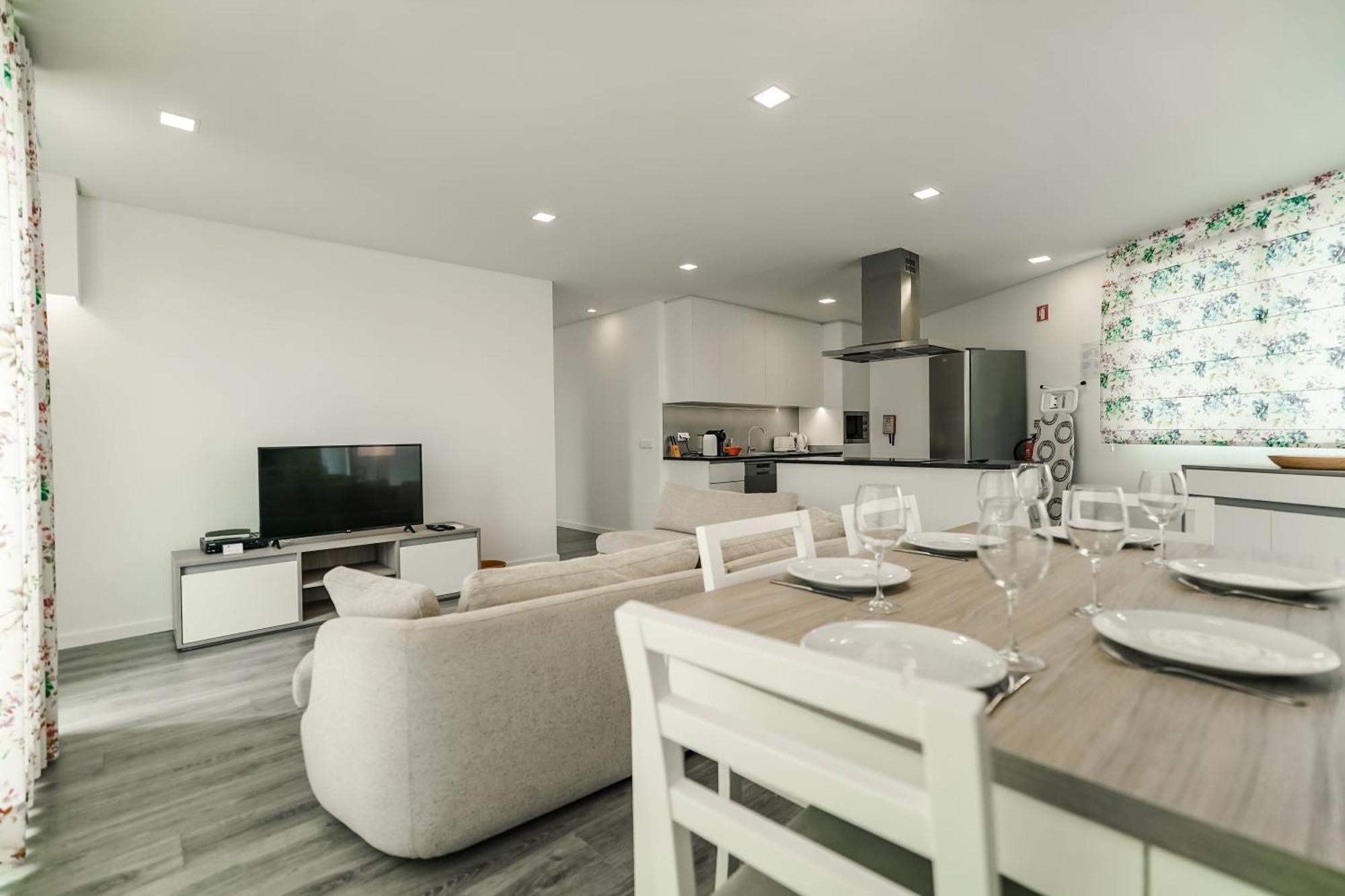 Casa Dos Terracos Apartamentos サン・マルティーニョ・ド・ポルト エクステリア 写真